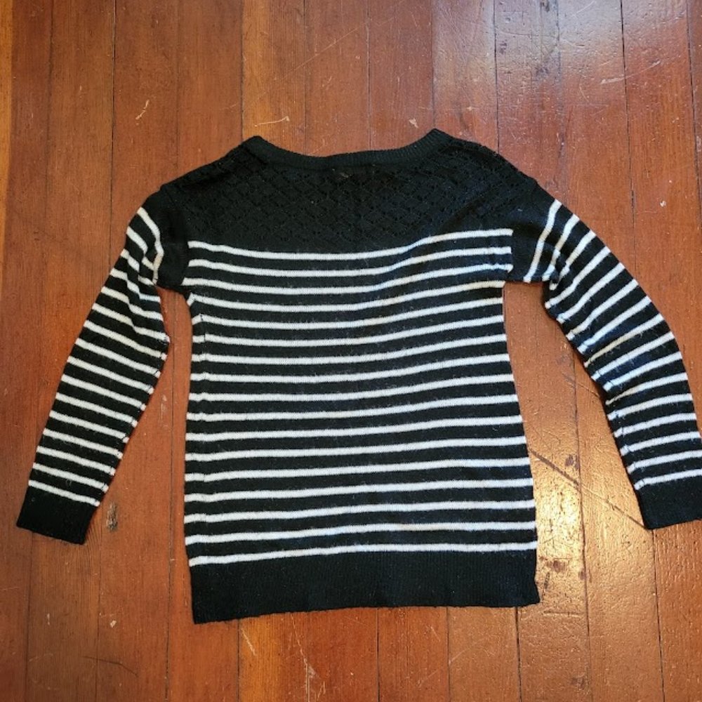 Ann Taylor Loft XS Lightweight Stripe Sweater - Picture 3 of 3
